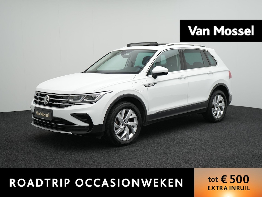 Volkswagen Tiguan 1.4 TSI eHybrid Elegance | Automaat | Apple Carplay/ Android Auto | Panorama Dak | Adaptive Cruise Control | Keyless | Matrix LED | Parkeersensoren V+A | 360 Camera | Navigatie | 12 Maand BOVAG Garantie! |