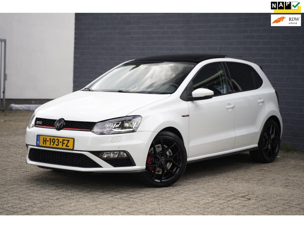Volkswagen Polo 1.8 TSI GTI 220pk, DSG, Panoramadak, NAP