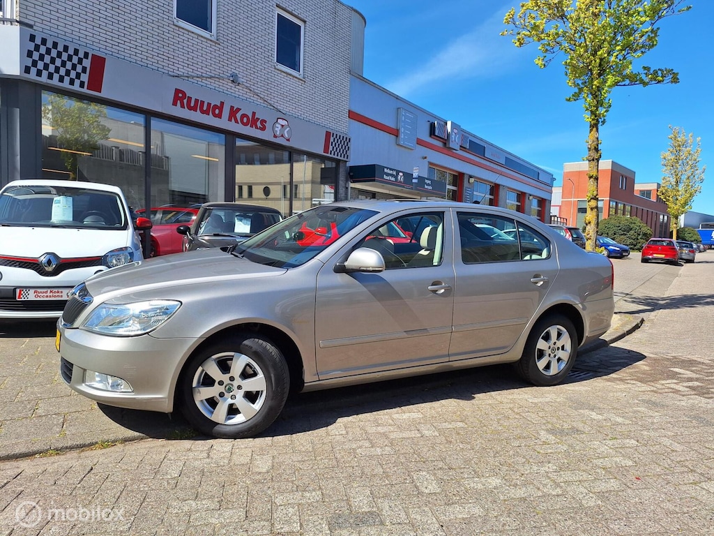 Skoda Octavia 1.4 TSI ELEGANCE • SCHUIFDAK • CARPLAY •