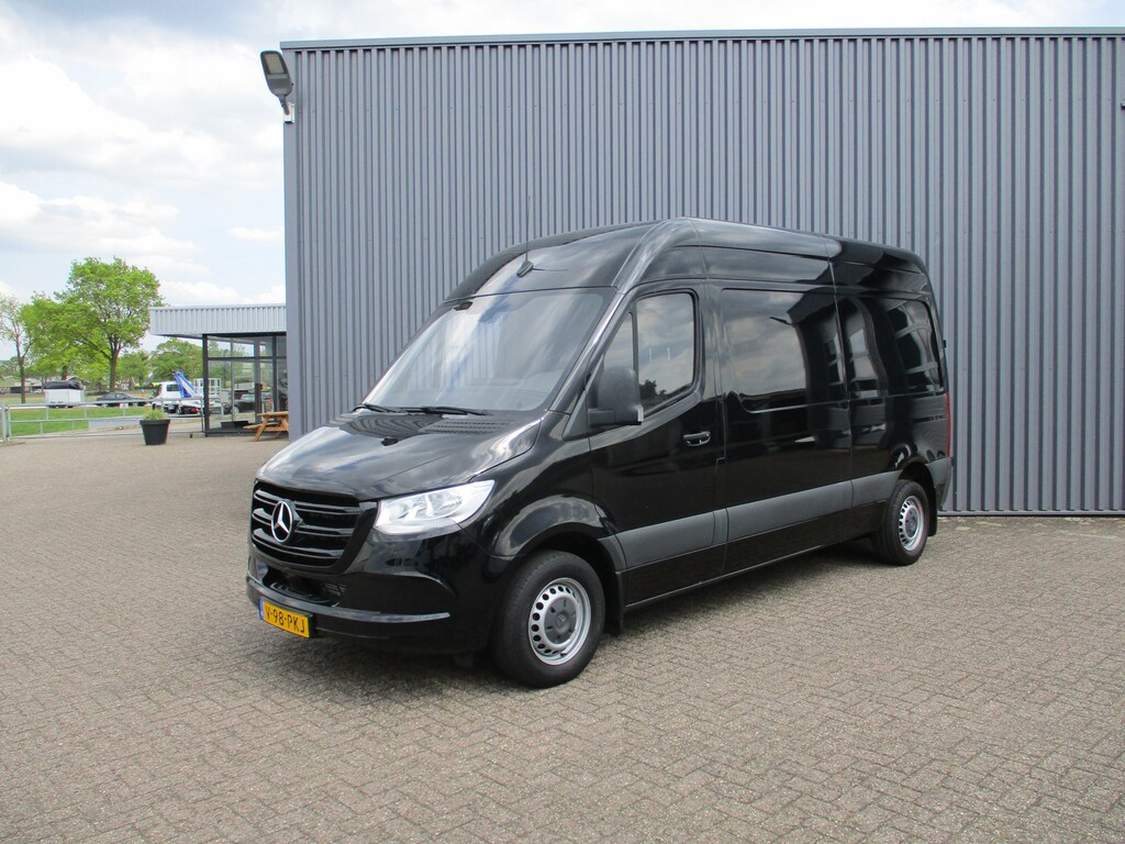 Mercedes-Benz Sprinter 214 140 Pk L2H2 Automaat Airco Carplay