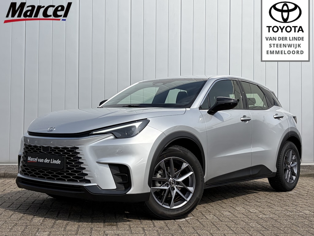 Lexus LBX Business Line 2WD Parkeer en Dodehoek Sensoren Stoel Stuur Verwarming