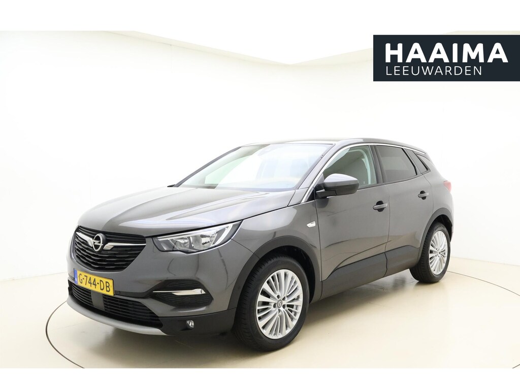 Opel Grandland X 1.2 Turbo 130pk Innovation | Navigatie | Trekhaak | Climate control | AGR Comfortstoelen | Elektrische achterklep | Stoel- en stuurverwarming | Camera