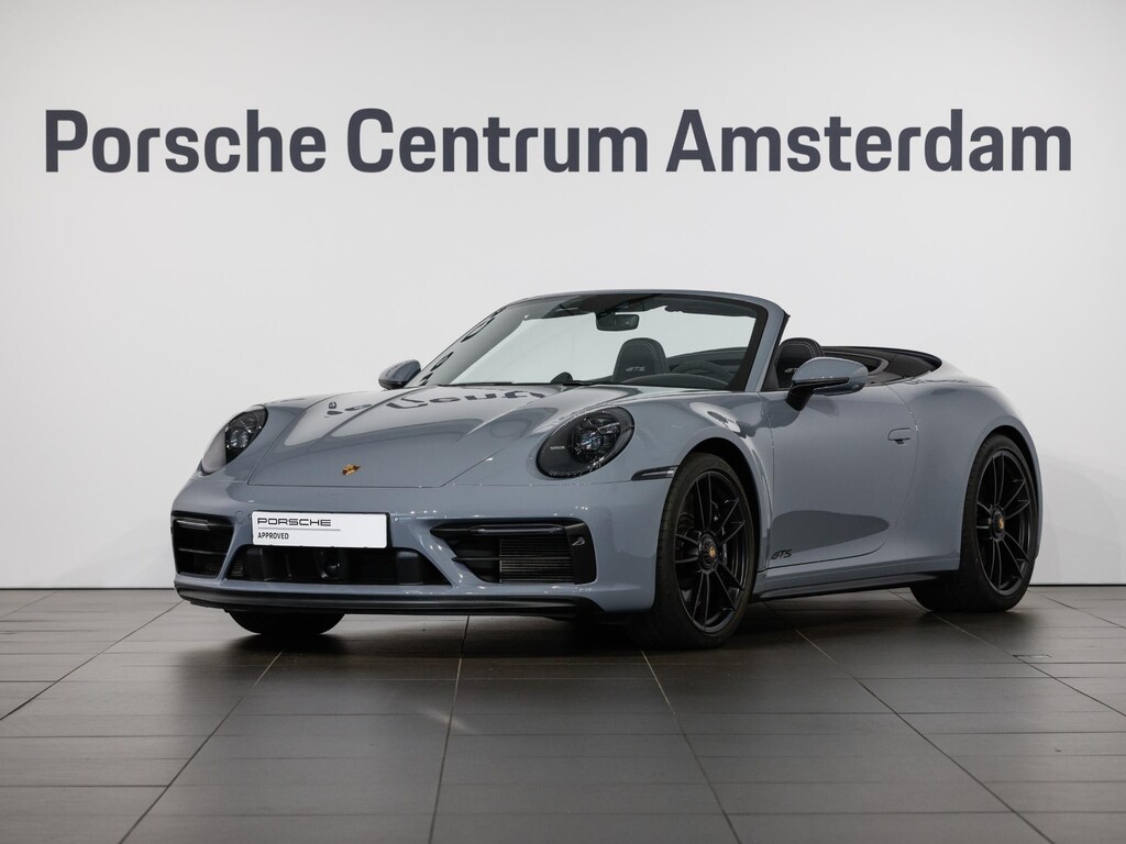 Porsche 911 Carrera 4 GTS Cabriolet
