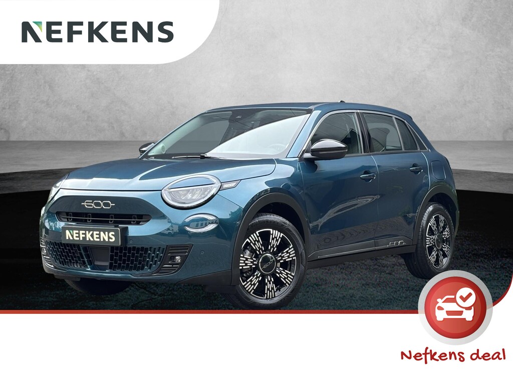 Fiat 600 1.2 Hybrid 110pk Urban Automaat | Navigatie | Stoelverwarming | Achteruitrijcamera | Keyless Entry