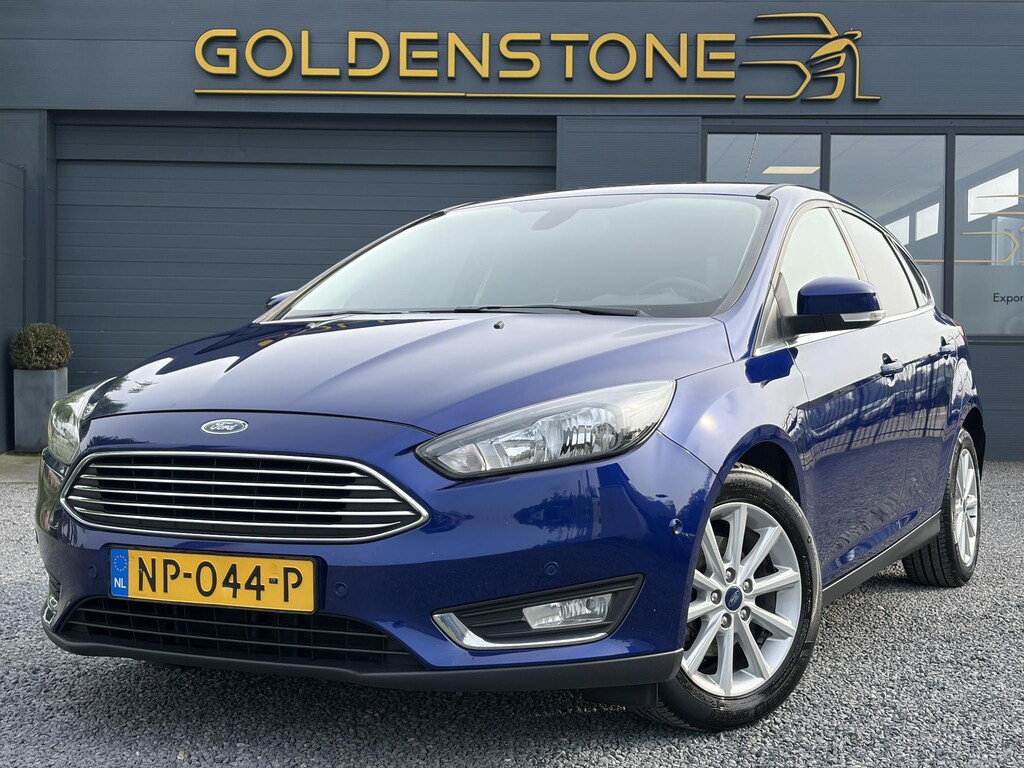 Ford Focus 1.0 Titanium 2e Eigenaar,Dealer Onderhouden,Navi,Pdc V+A,125pk,Clima,Cruise,6 Bak,Lm velgen,Net beurt gehad,Apk tot 04-2027