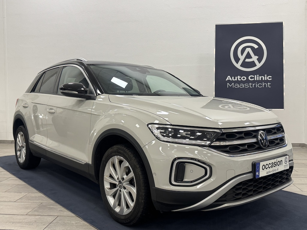 Volkswagen T-Roc 1.5 150pkTSI Style | 1e EIG. / NAVI / STOELMASAGE / FULL LED /