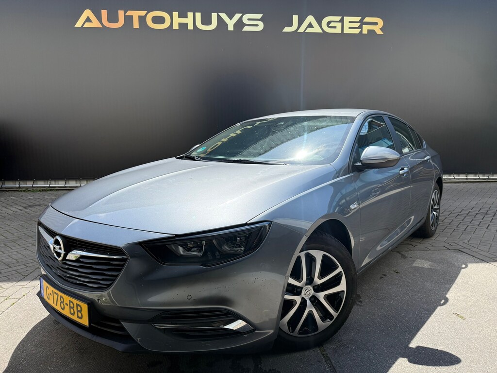 Opel Insignia Grand Sport 1.5 Turbo Edition Sport Camera