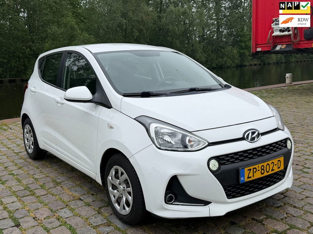 Hyundai i10 1.0i Comfort Apk 18/10/2027 cruis control airco aux usb elektrische ramen cv op afs