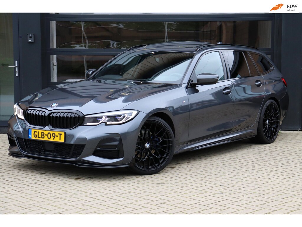 BMW 3-Serie Touring 320i High Executive M-Sport |Bomvol!|Pano| Laser | Harman/Kardon | Memory | Camera | Apple Carplay | Head-Up |