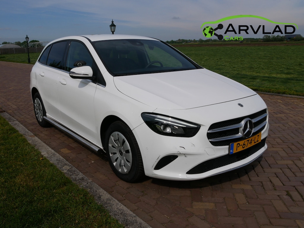 Mercedes-Benz B-klasse 200d AUT AC CAMERA LED 2022 ** EX POLICE MARGE CAR **