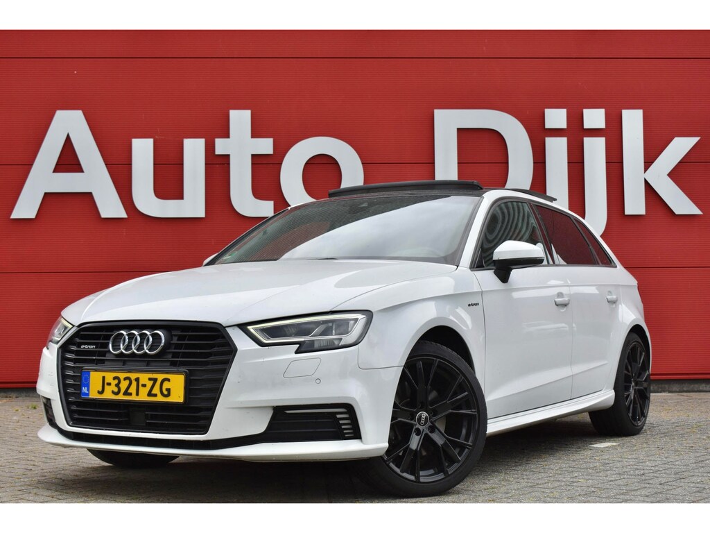 Audi A3 Sportback 1.4 e-tron Pro Line plus Pano | Navi | LED | Cruise | Clima | PDC V+A | Stoelverwarming | LMV