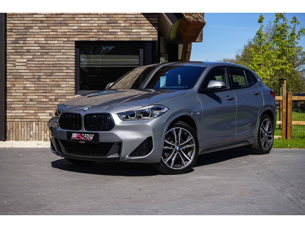 BMW X2 sDrive 18i M-Sport shadow-line 136PK