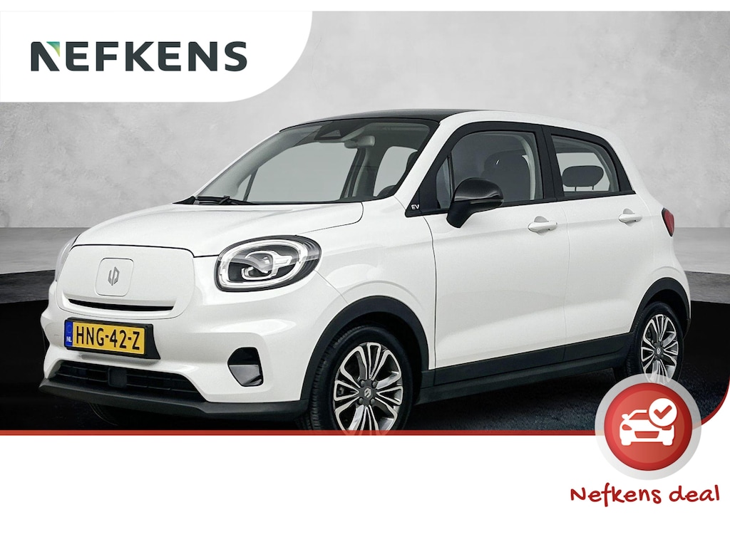 Leapmotor T03 Design 37.3 kWh | Navigatie | Camera | Panoramadak | Parkeersensoren