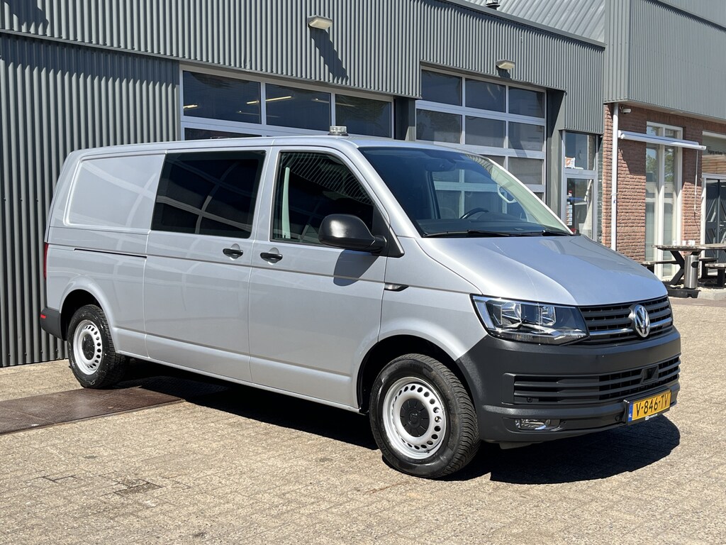 Volkswagen Transporter 2.0 TSI L2H1 Benzine Dubbele Schuifdeur Airco Cruise controle Bpm vrij Trekhaak Klep achter Euro 6 Benzine Ideaal voor ombouw naar Camper !!