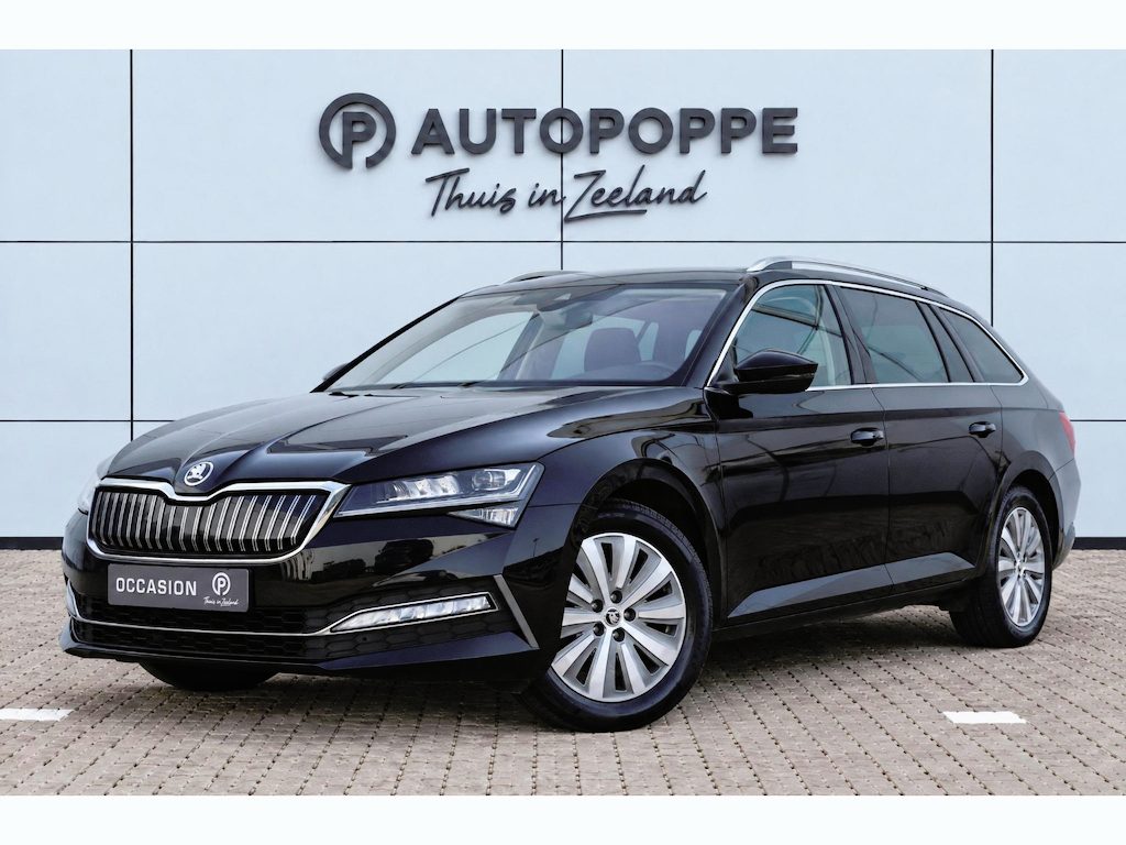 Skoda Superb Combi 1.4 eHybrid Style 218pk DSG6 | SOH 93,1% |
