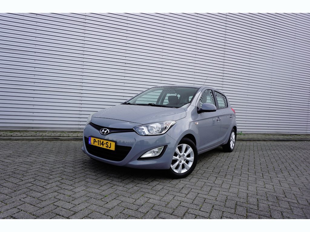 Hyundai i20 1.2i i-Drive Airco / Elektr. ramen / Lm velgen / APK t/m 08-2027