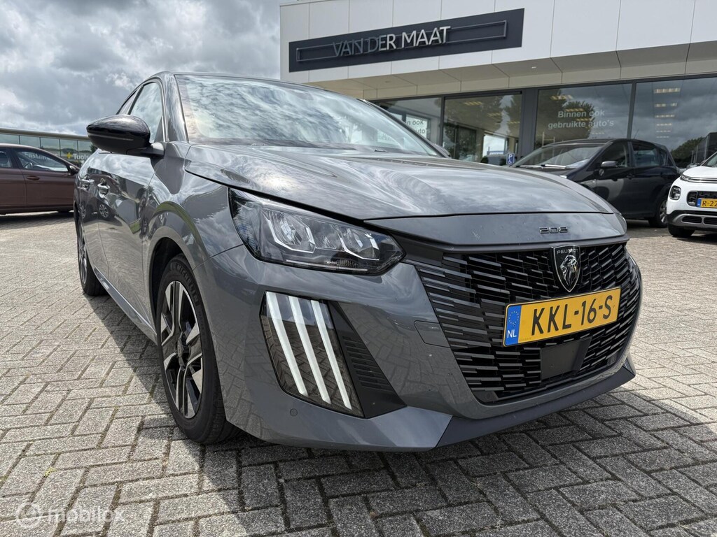 Peugeot 208 100 PK ALLURE TREKHAAK RIJKLAAR PRIJS