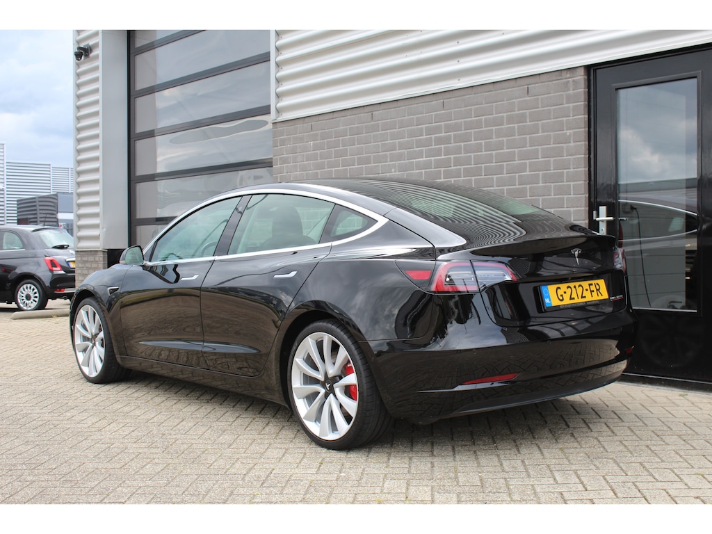 Tesla Model 3 Elektrisch Automatisch in Alkmaar kopen? - AutoWeek