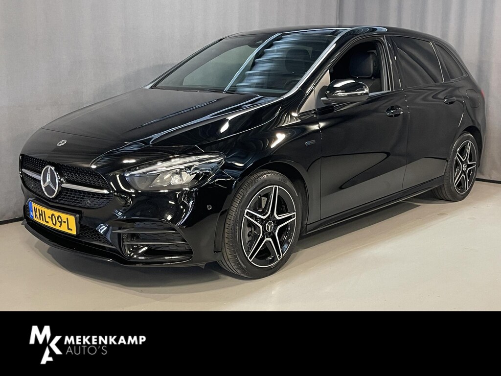 Mercedes-Benz B-klasse 250 e Business Solution AMG Limited Night Pakket 18''/SOH 96%/Sfeerverlichting/DAB/PDC v+a/Stoelverwarming/Climate/Apple Carplay & Android Auto
