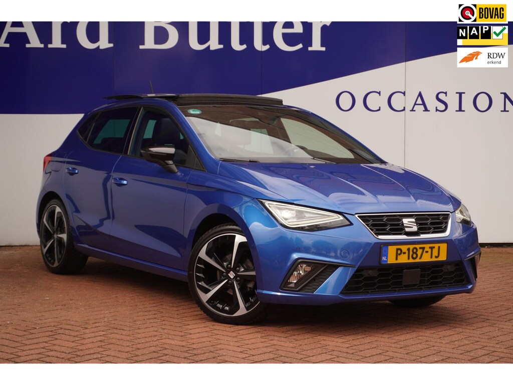SEAT Ibiza 1.0 EcoTSI FR Plus+Led+Pano-dak+navi+Camera+vitrual+camera+Leder+18"lmv+stoel-verw = NIEUW TYPE !!