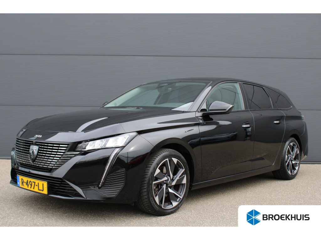 Peugeot 308 SW 1.2 PureTech Allure Pack Business | Navigatie | Camera voor + achter | AGR comfortstoel | Trekhaak | All season | Apple carplay |