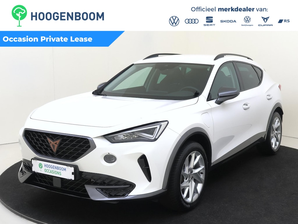 CUPRA Formentor 1.4 e-Hybrid Business | SoH 100% | Keyless | Adaptieve cruise control | Stoel- en stuurwielverwarming | CarPlay | 3-zone airco |
