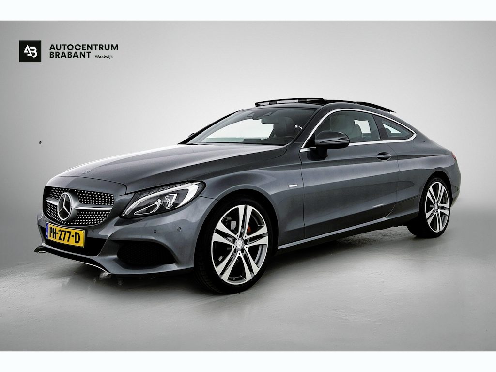 Mercedes-Benz C-klasse Coupé 180 Prestige AMG Style ( Goed OnderH, Panorama, SfeerV, Navi, Stoelv, Camera, Parkeerhulp V+A, Etc)
