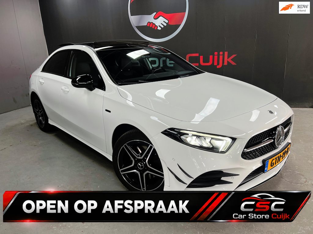 Mercedes-Benz A-klasse 250 e Premium Plus | Pano | Stoelverwarming | Alcantara/Leder