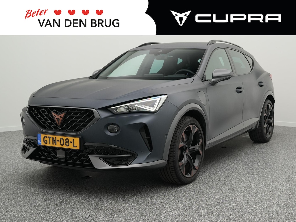 CUPRA Formentor 1.4 e-Hybrid 245pk VZ | Trekhaak | Stoel- & stuurwielverwarming | Dynamic chassis control | Achteruitrijcamera |