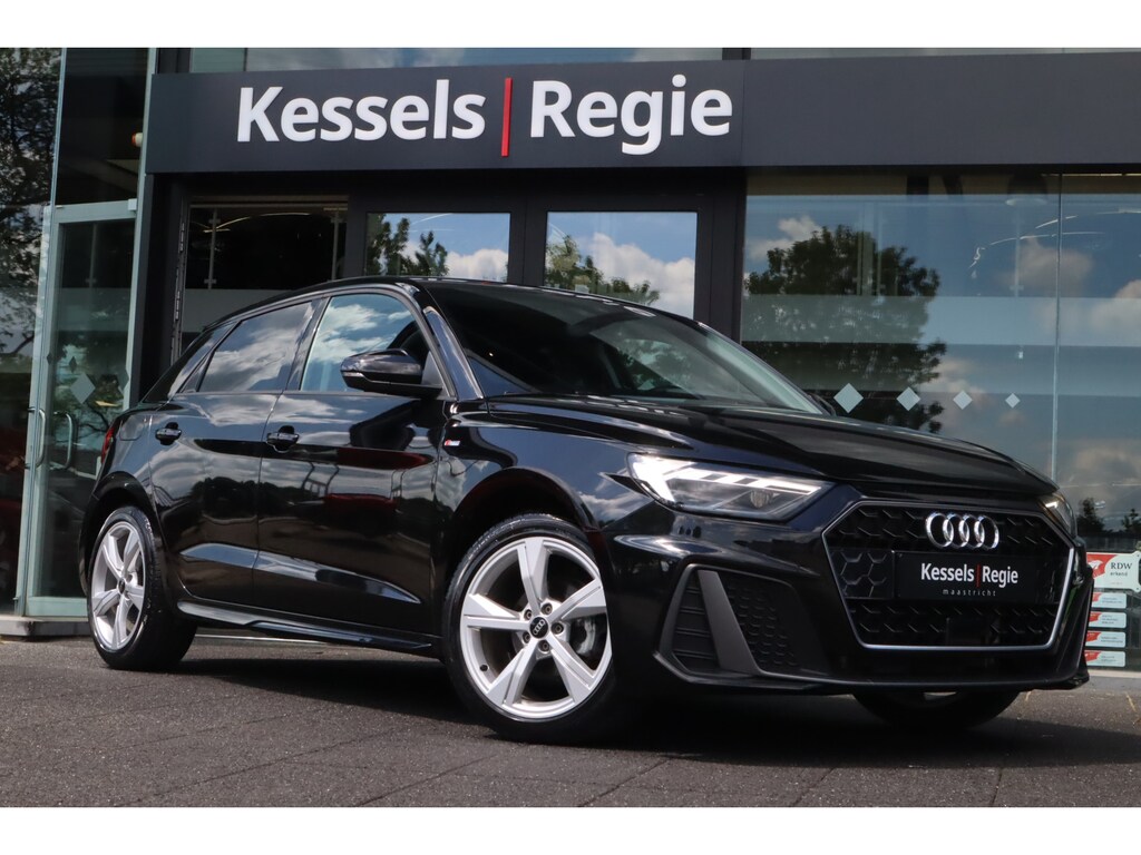 Audi A1 Sportback 25 TFSI S-line | Keyless | Stoelverwarming | LED | CarPlay | Sensoren | 17” | Navi