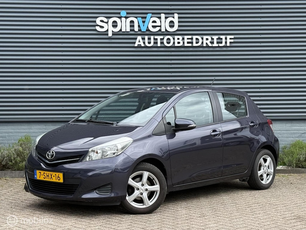 Toyota Yaris 1.3 VVT-i Aspiration - Aut - Navi - Trekhaak -