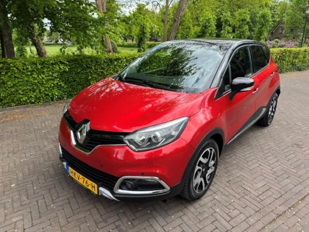 Renault Captur 1.2TCe Helly Hansen Automaat/Trekhaak/Stoelverwarming/Navi/Clima/PDC/APK