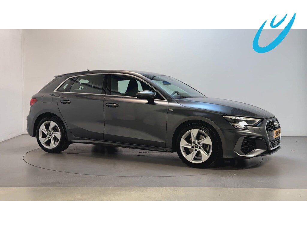 Audi A3 Sportback 30 TFSI S Edition Leder-Stof LED Virtual Cockpit Navigatie Parkeersensoren