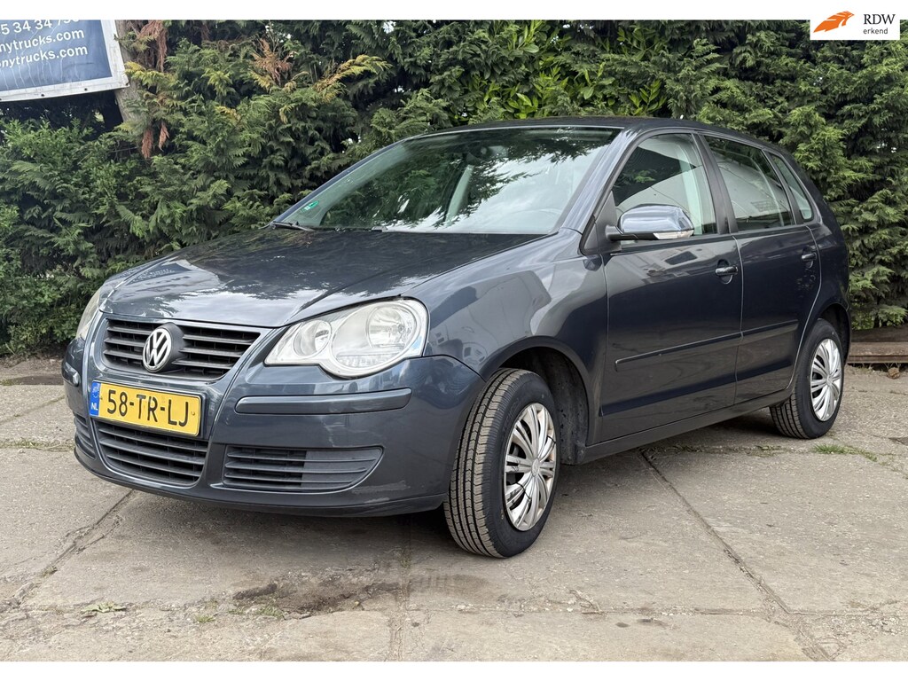 Volkswagen Polo 1.6 16V 105PK 5D Optive Airco I Goed onderhouden I 4 Nw Banden I APK 10-2026