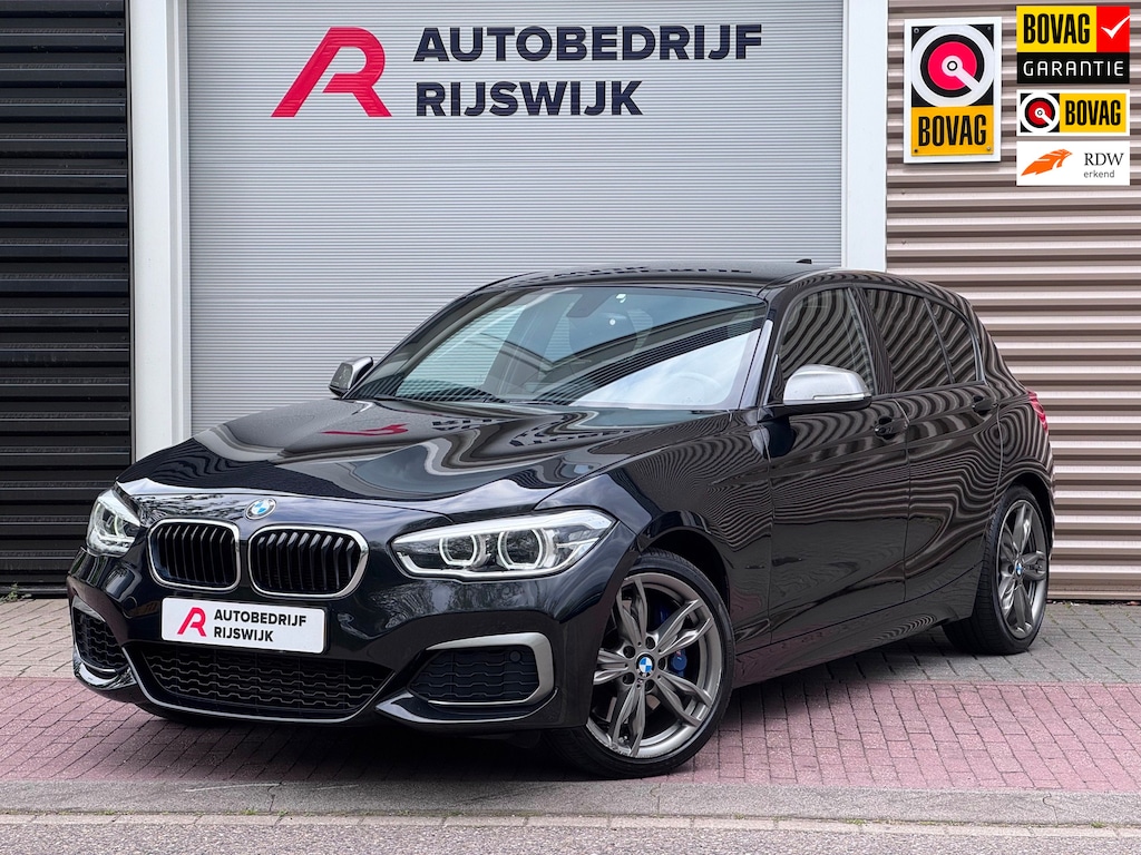 BMW 1-Serie M135i xDrive Xenon/Keyless/Stoelverwarming