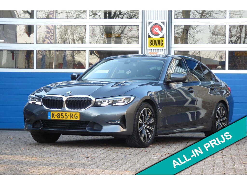 BMW 3-Serie 320i High Executive