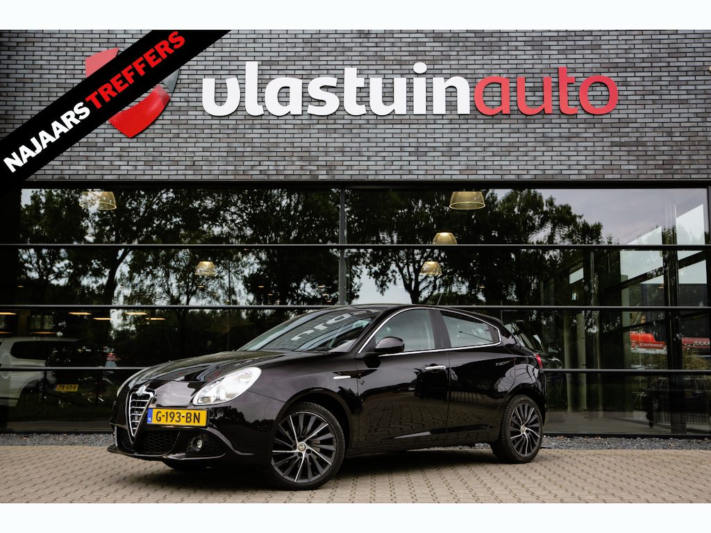 Alfa Romeo Giulietta 1.4 T Distinctive , Cruise control, Stoelverwarming,