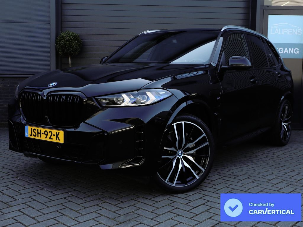 BMW X5 xDrive50e M Sport | Panoramadak | Comfortstoelen | H+K | Lazer | ACC | Stuurverwarming | 360