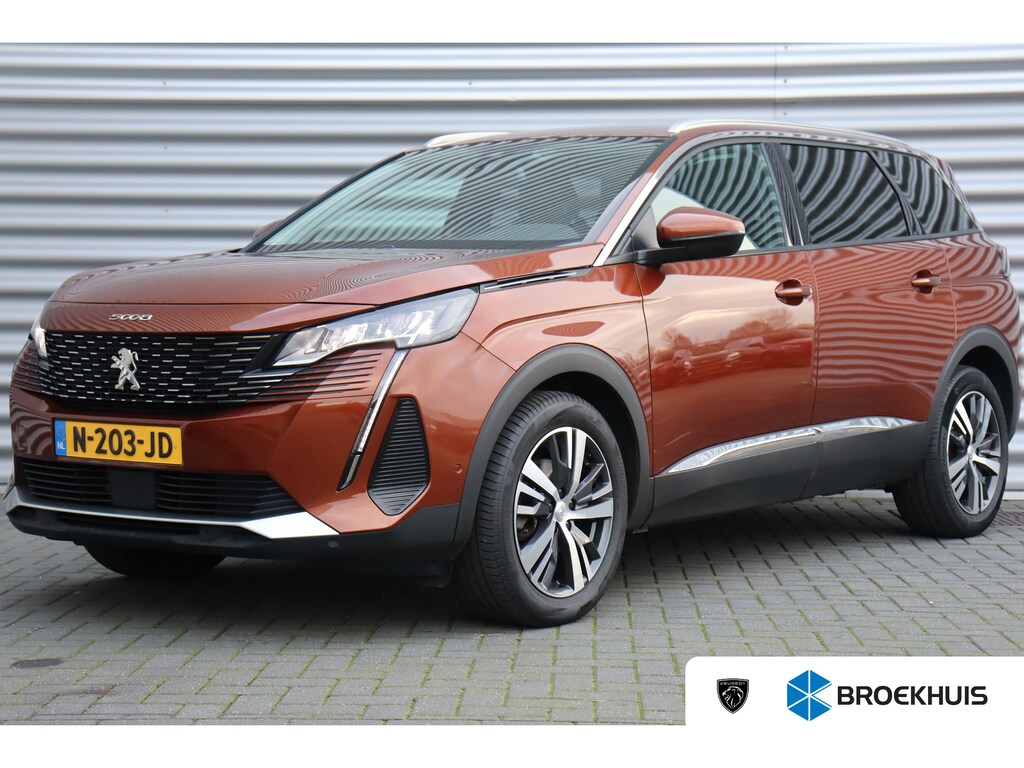 Peugeot 5008 1.2 PURETECH 130PK 7-ZITS ALLURE PACK / NAVI / LEDER / CLIMA / PDC / 18" LMV / CAMERA / AFN. TREKHAAK / KEYLESS / CRUISECONTROL / NIEUWSTAAT !!