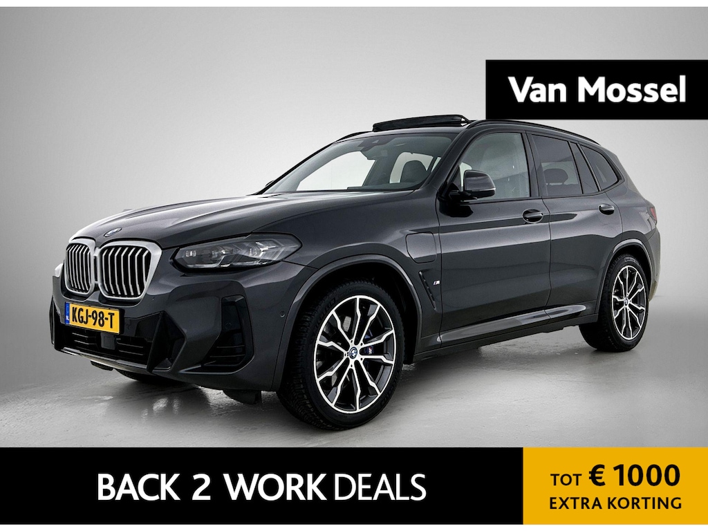 BMW X3 xDrive30e High Executive | M-SPORT | PANORAMADAK | HARMAN KARDON | HEAD-UP | CAMERA | LEER