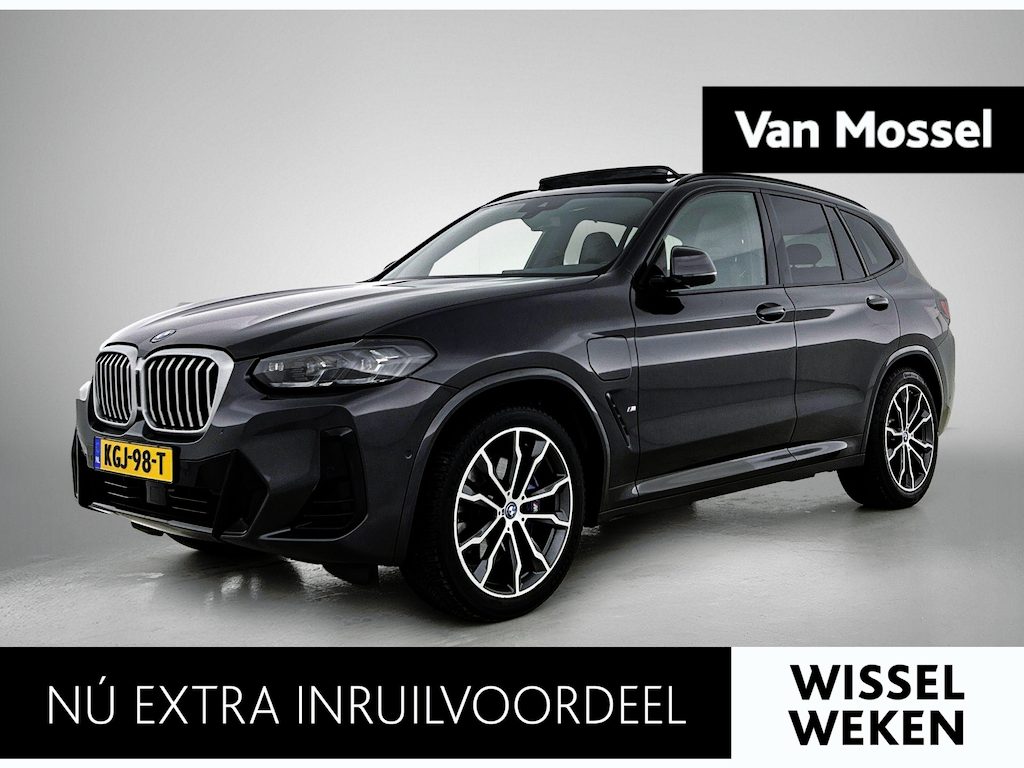 BMW X3 xDrive30e High Executive | M-SPORT | PANORAMADAK | HARMAN KARDON | HEAD-UP | CAMERA | LEER