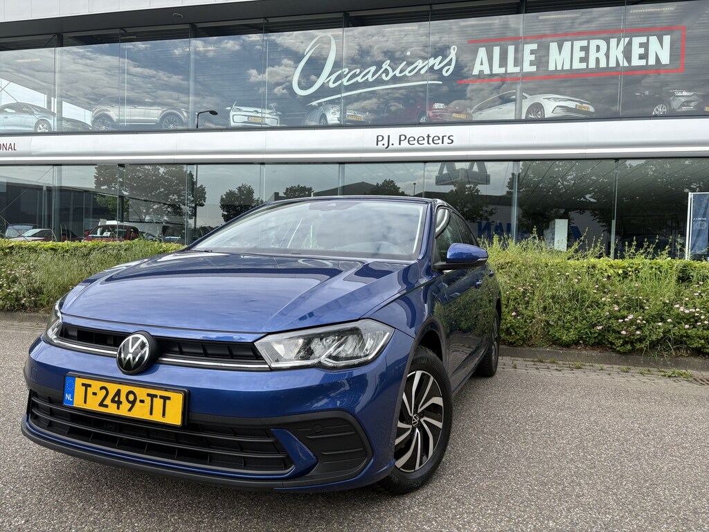 Volkswagen Polo 1.0 TSI Life  Airco - Apple carplay - Navigatie - Cruise control - Bluetooth - Licht metalen velgen 15 inch - Led verlichting - Elektrische ramen - Radio - Start/stop systeem - Stuur l