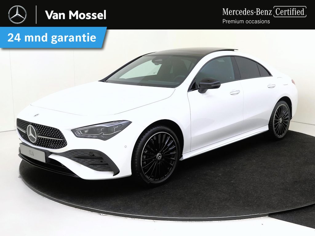 Mercedes-Benz CLA 250 e Business Solution AMG / Rij-Assistentie / Burmester / Panorama-dak / Winterpakket / Multispaaks-Velgen /