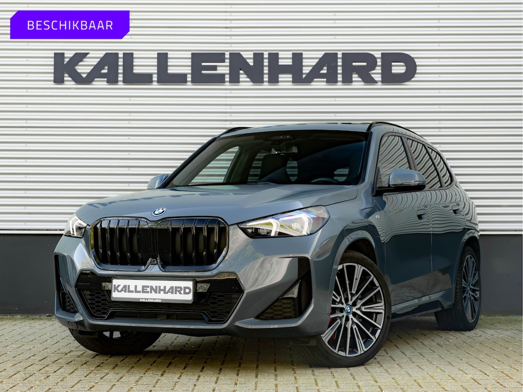 BMW X1 xDrive30e M-Sport Pro - M-Zetels - Full-Option - NP76.000