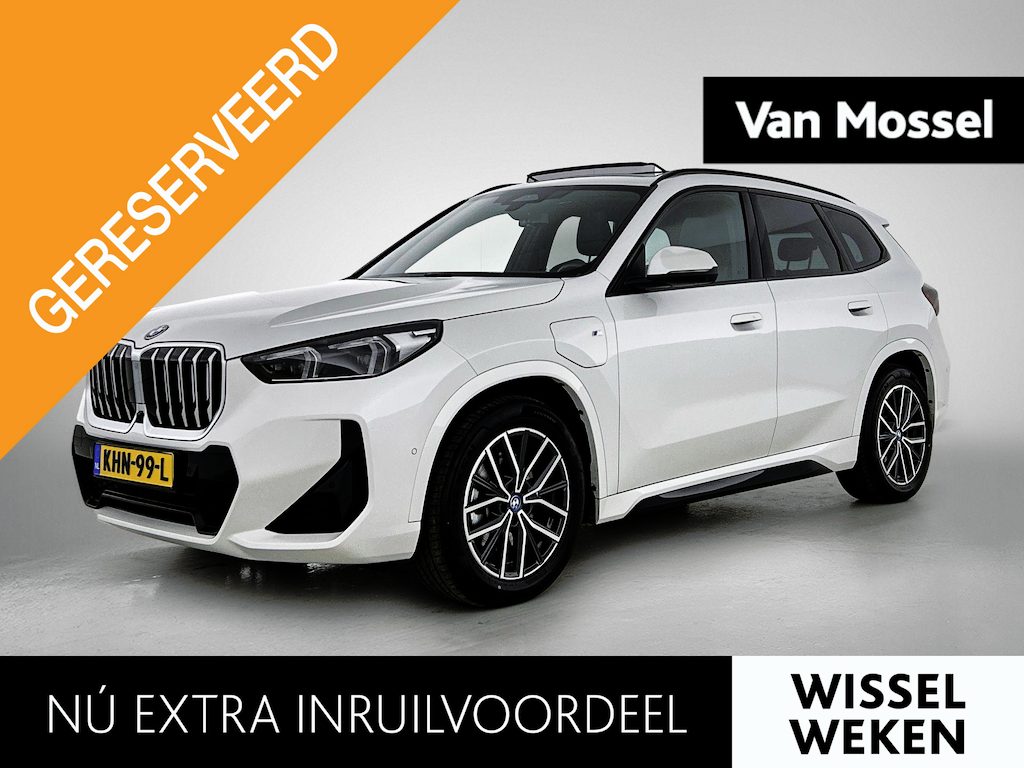 BMW X1 xDrive25e | M-SPORT | PANORAMADAK | LEER | 360 CAMERA | STOELVERWARMING | HEAD-UP