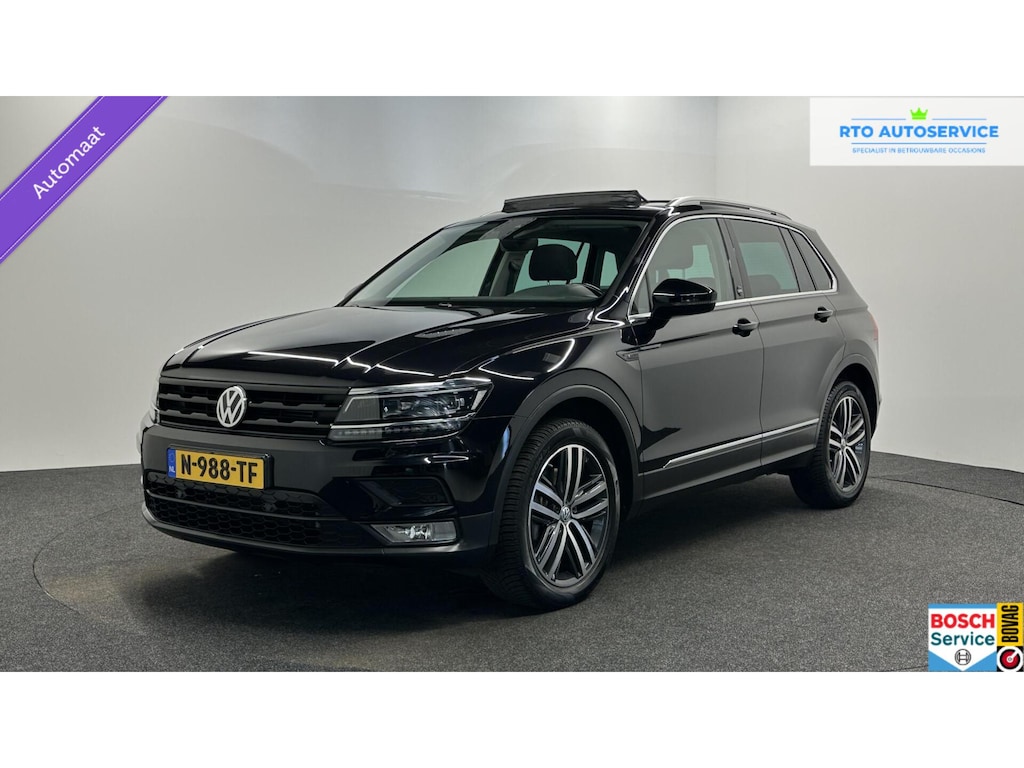 Volkswagen Tiguan 2.0 TSI 4Motion Sound TREKHAAK PANO CARPLAY ECC.