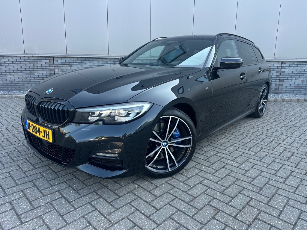BMW 3-Serie Touring 330i High executive M sport