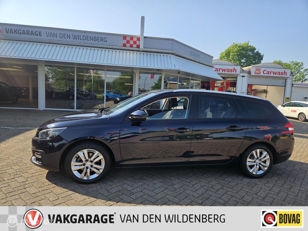 Peugeot 308 SW 1.2 PureTech Blue Lease Premium