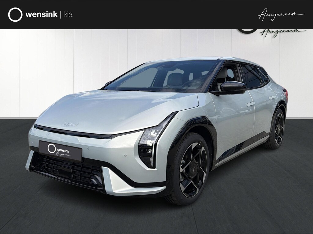Kia EV4 Fastback GT-Line Business Edition 81.4 kWh | Stoel- en stuurwielverwarming | Adaptieve Cruisecontrol | Privacy glass | Achteruitrijcamera | Elektrisch verstelbare voorstoelen |