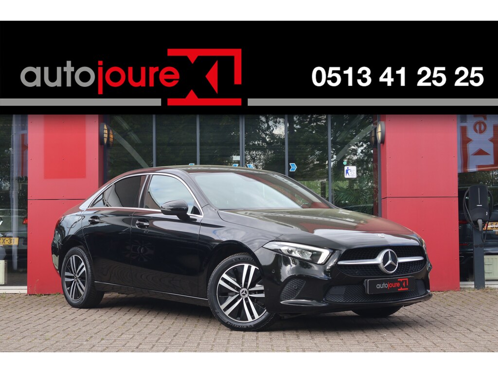 Mercedes-Benz A-klasse 250 e Business Solution Luxury Limited | Widescreen | Leder | Camera | Origineel NL |